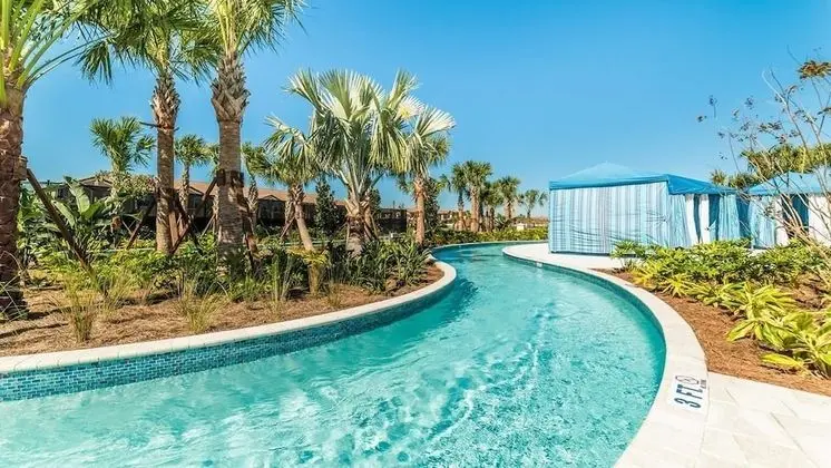 Family Villa, Bahçeli