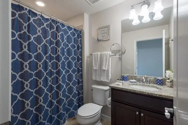 Sıra Ev, 5 Yatak Odası (4.5 Bathroom - 1994)