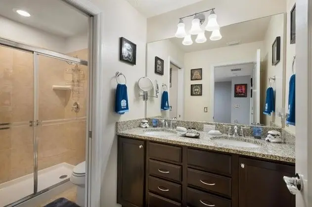 Sıra Ev, 5 Yatak Odası (4.5 Bathroom - 1994)