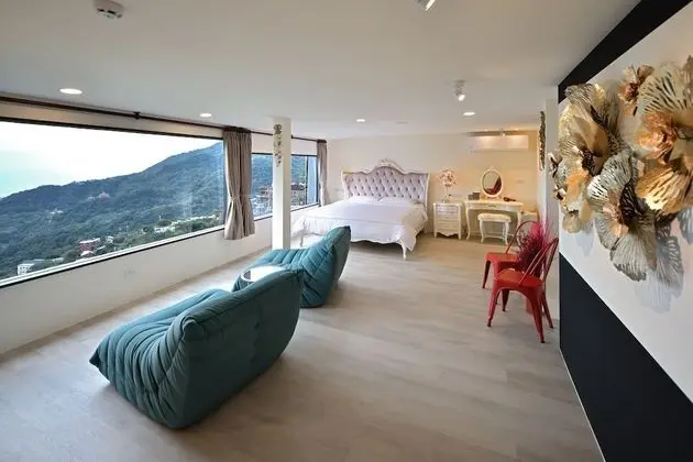 Deluxe Tek Büyük Yataklı Oda