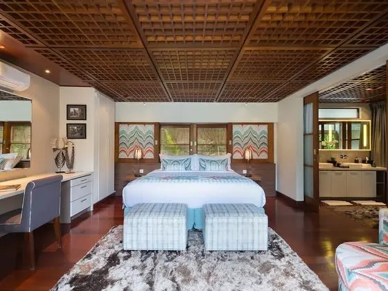 Villa (Windu Sari)