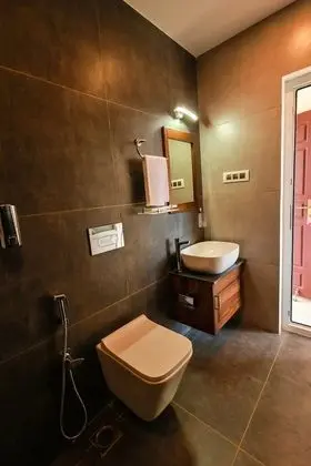 Premium Tek Büyük Yataklı Oda