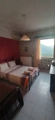 Basic Üç Kişilik Oda