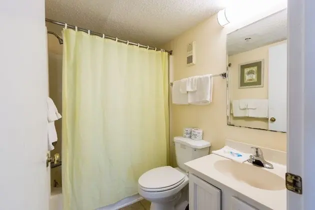 3 Bedroom, 3 Bathroom, Oceanfront Condo