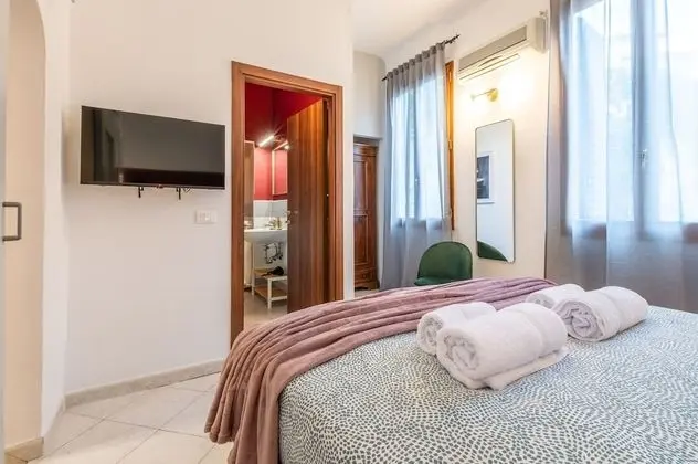 Traditional Apart Daire