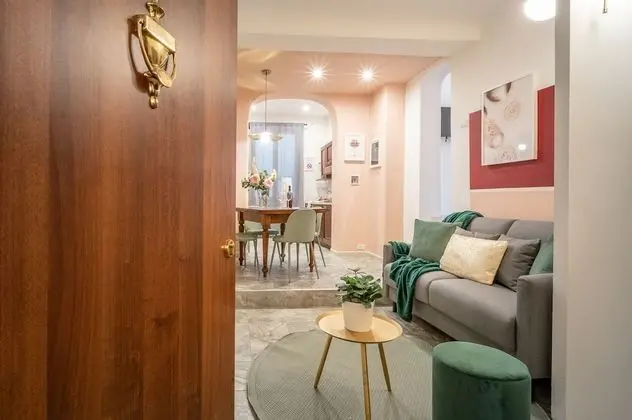 Traditional Apart Daire