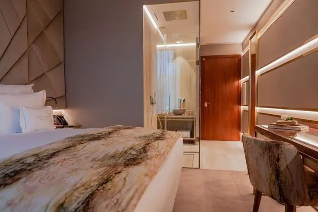 Superior Tek Büyük Yataklı Oda