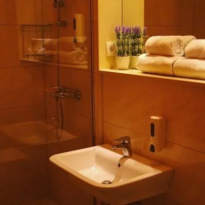 Comfort Tek Büyük Yataklı Oda, Şehir Manzaralı, Köşe