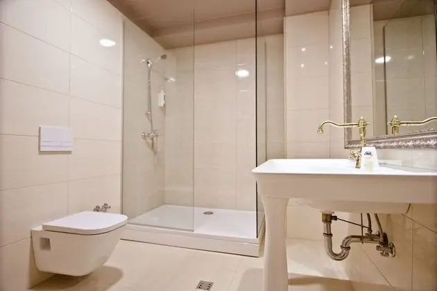 Comfort Tek Büyük Yataklı Oda, Şehir Manzaralı, Köşe
