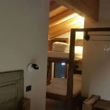 Dört Kişilik Oda, Bahçe Manzaralı