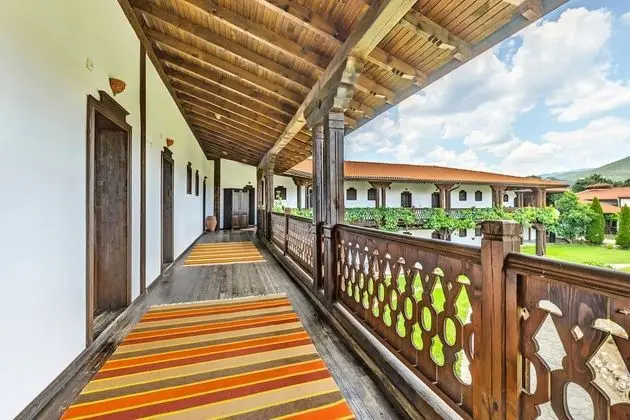 Comfort Tek Büyük veya İki Ayrı Yataklı Oda (3 adults)