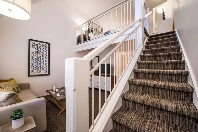 Çatı Katı (Loft)