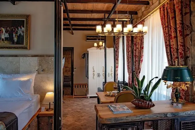 King Suite - Nehir Manzarali, Hamam, Sauna, Jakuzi, Somine