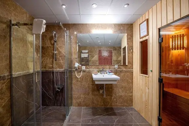 Queen - Hamam, Sauna, Jakuzi, Somine