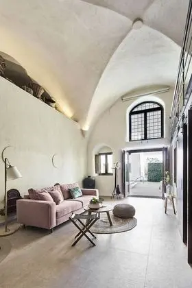King suite with indoor plunge pool