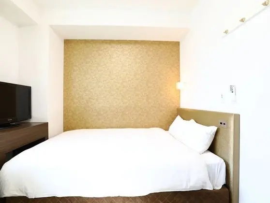Economy Tek Büyük Yataklı Oda, Sigara İçilebilir (Small Double, 140cm Bed)