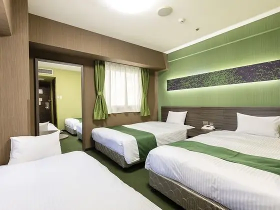Üç Kişilik Oda, Sigara İçilebilir (2 twin beds and 1 extra bed)
