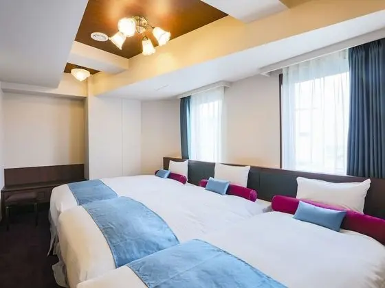 Üç Kişilik Oda, 3 Yatak Odası, Sigara İçilmez, Köşe