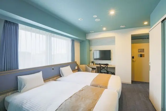 Oda, 2 Yatak Odası, Sigara İçilmez (Adjoining Double+Deluxe Twin  Rooms)