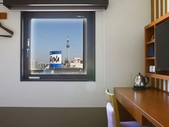 Deluxe Tek Büyük Yataklı Oda, Sigara İçilmez, Şehir Manzaralı (15sqm 140cm×200cm)