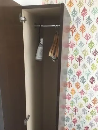 Tek Kişilik Oda, Sigara İçilebilir
