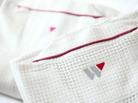 İki Ayrı Yataklı Oda, Sigara İçilmez