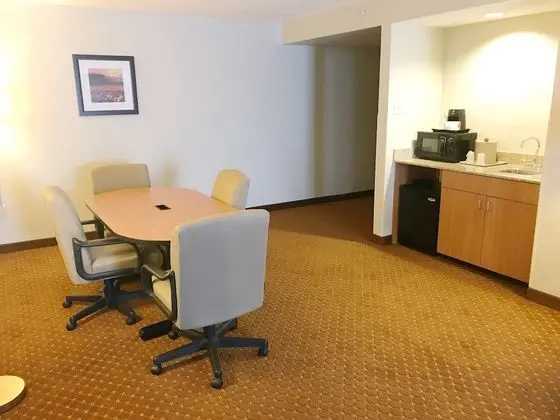 Deluxe Süit, 1 En Büyük (King) Boy Yatak, Sigara İçilmez (One-Bedroom)