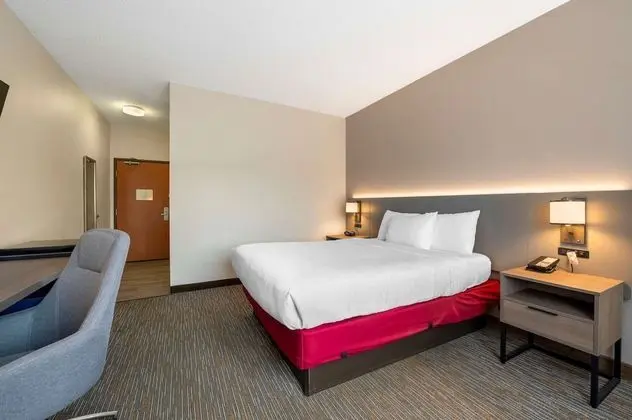 Standard Oda, 1 Büyük (Queen) Boy Yatak, Sigara İçilmez