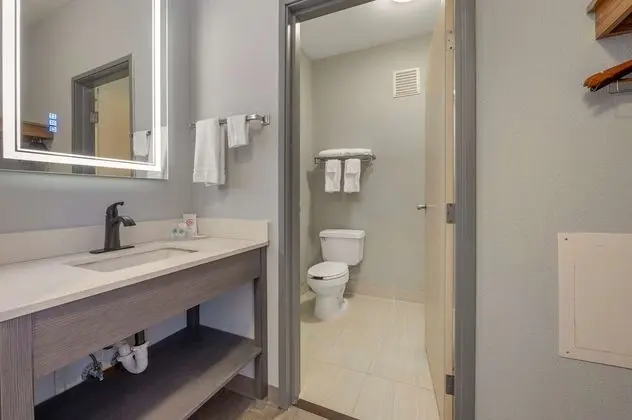 Standard Oda, 1 En Büyük (King) Boy Yatak, Sigara İçilmez