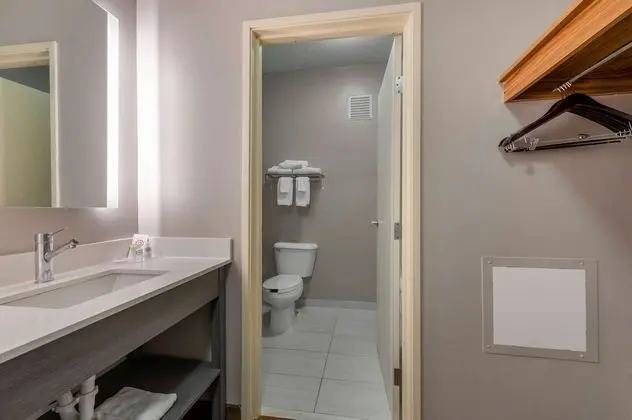 Standard Oda, 2 Büyük (Queen) Boy Yatak, Sigara İçilmez