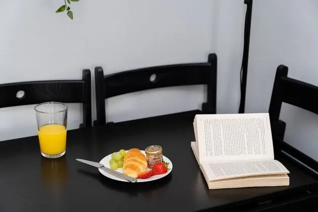 Ev, Birden Çok Yatak, Sigara İçilmez