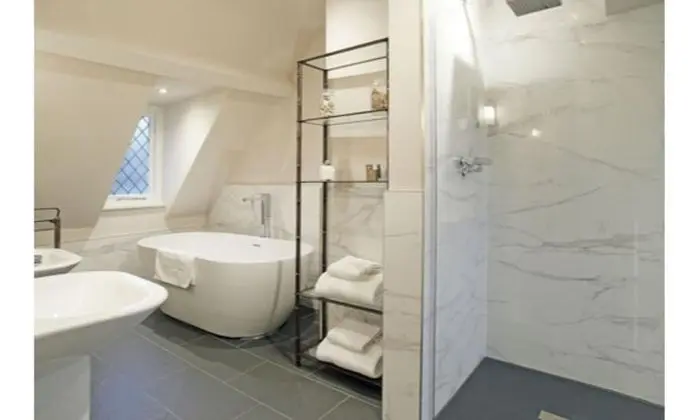 Premium Deluxe Room