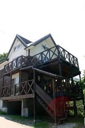 Kır Evi, Sigara İçilmez, Dağ Manzaralı