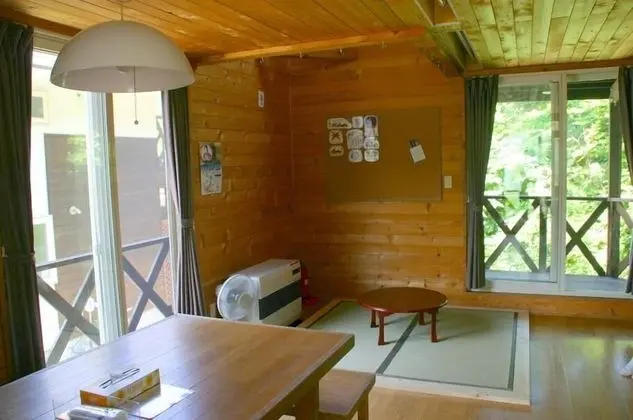 Kır Evi, Sigara İçilmez, Dağ Manzaralı