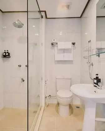 Deluxe İki Ayrı Yataklı Oda, Banyolu/Duşlu