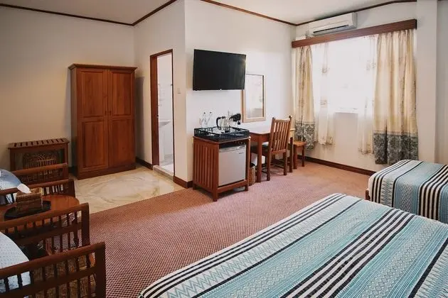 Junior Oda, Banyolu/Duşlu, Köşe