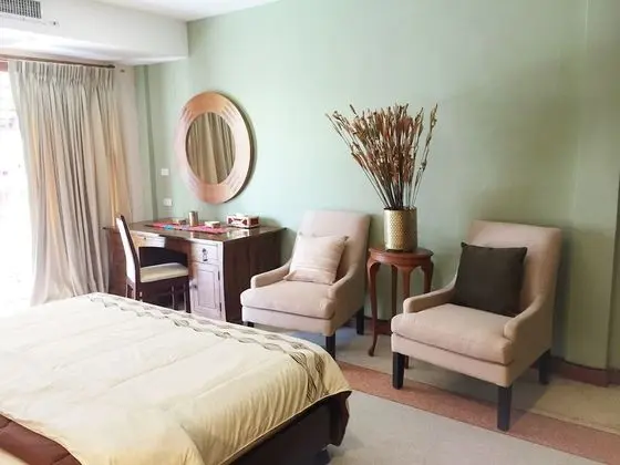 Deluxe King Bed (Oriental Room)
