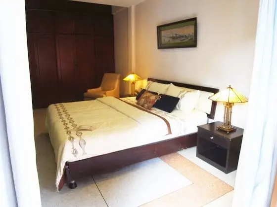 Deluxe King Bed (Oriental Room)