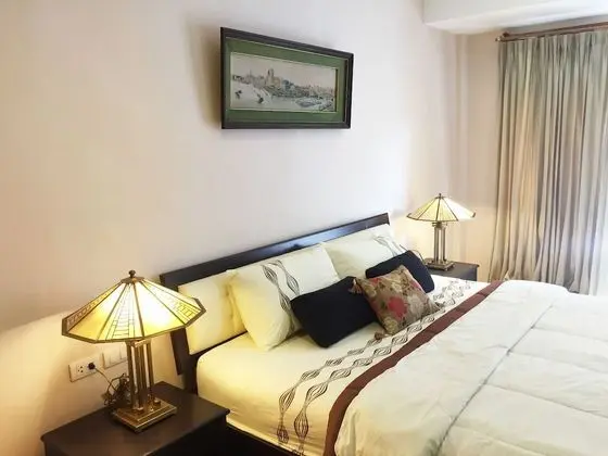 Deluxe King Bed (Oriental Room)
