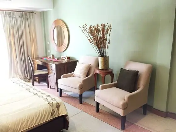 Deluxe King Bed (Oriental Room)
