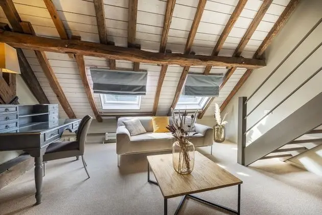Signature Suite