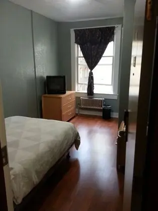 Deluxe Oda (with Shared Bathroom)