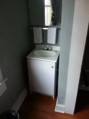 Deluxe Oda (with Shared Bathroom)