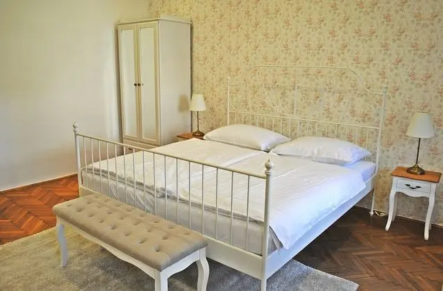 Apart Daire, 3 Yatak Odası, Bahçe Manzaralı