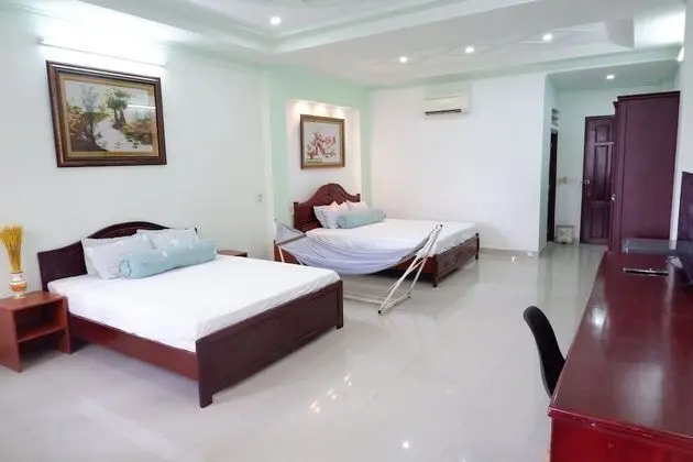 Deluxe Ev