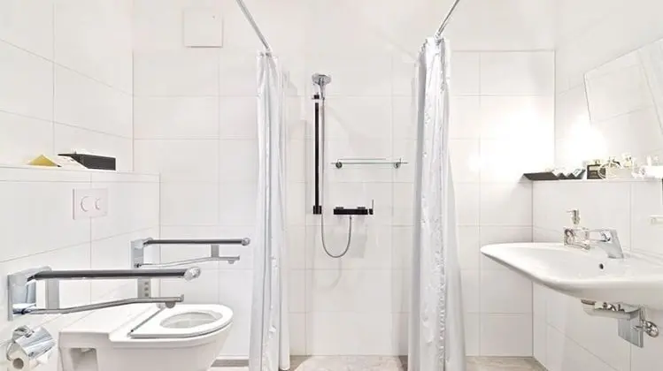 Comfort Tek Büyük Yataklı Oda, Engellilere Uygun