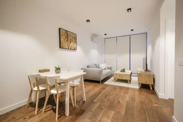 Apart Daire, 2 Yatak Odası, Mutfak
