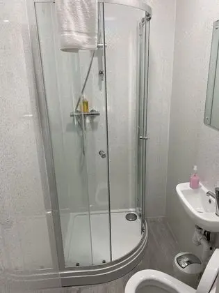 Tek Kişilik Oda, Banyolu/Duşlu