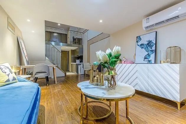 Deluxe Çatı Katı (Loft)