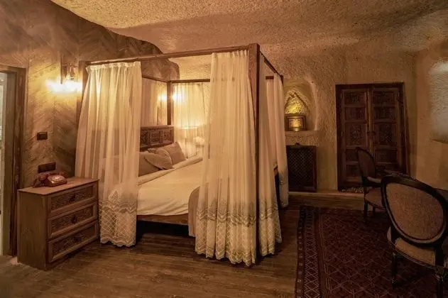 Jakuzili Superior Oda, Manzarasız, Giriş Katı